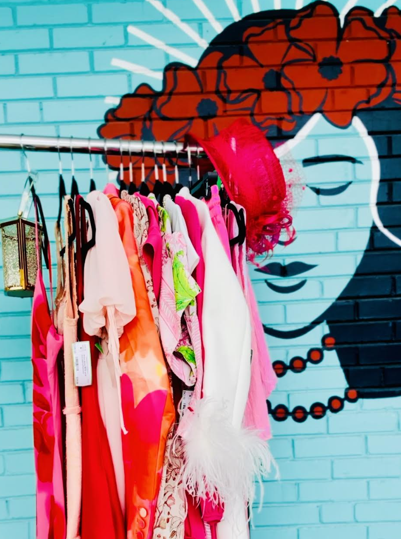 Queenie's Consignment Store